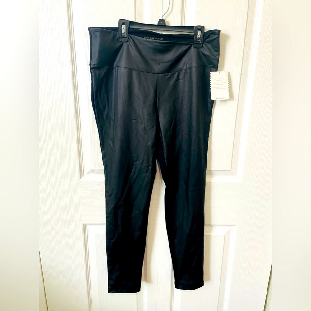 Stella and dot leggings